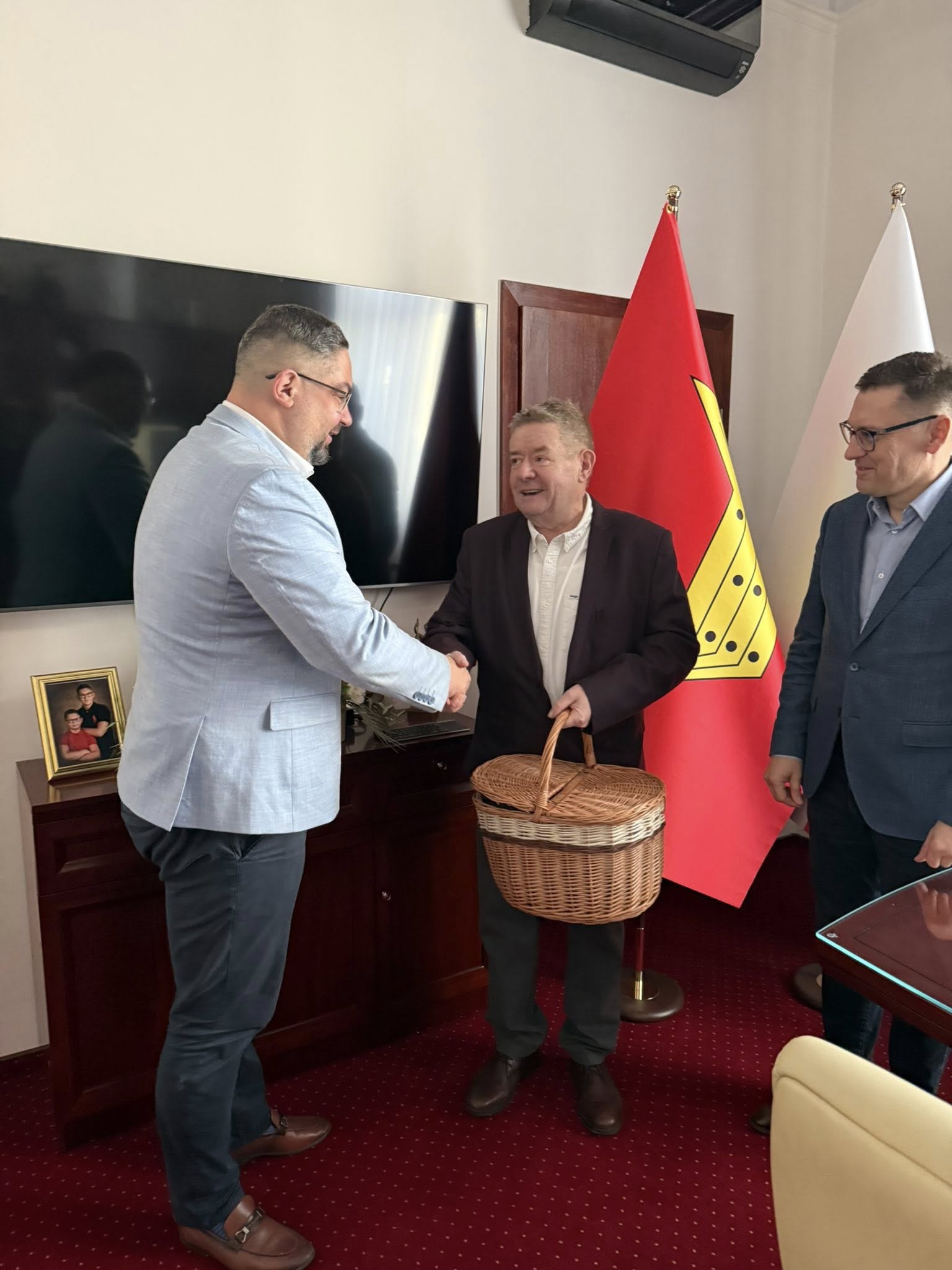 Nowy Tomyśl: wieloletni radca prawny Konrad Koźmiński przechodzi na emeryturę