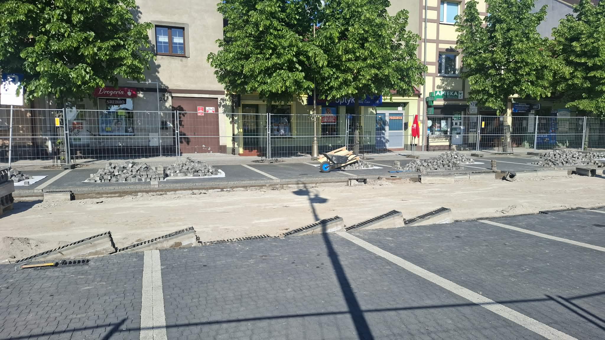 UM Opalenica: Dlaczego znowu remontujemy Rynek?
